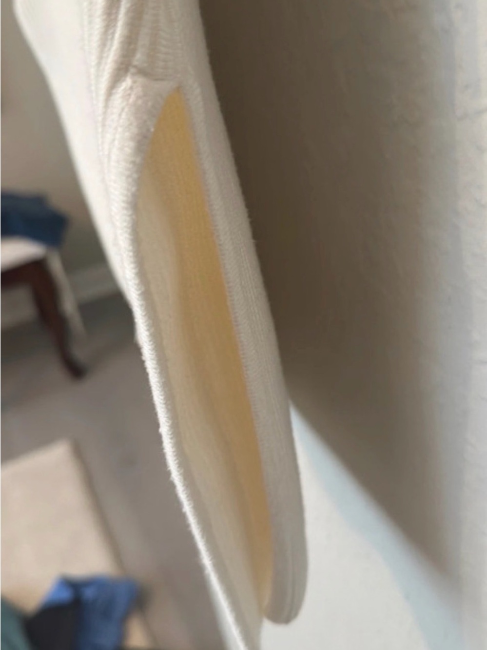 Off-White Ribbed Spaghetti Strap Tank Top Minimalistic - Picture 2 of 3